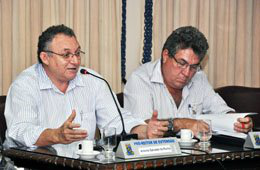Imagem: O Prof. Antonio Salvador da Rocha se despediu do cargo de Pró-Reitor de Extensão