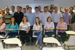 Imagem: Professores do Campus de Quixadá e representantes de empresas se reuniram em seminário na quarta-feira (13)