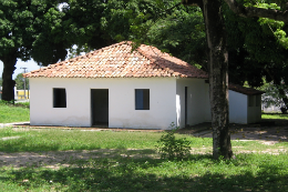 Fachada Casa José de Alencar, em Messejana (Foto: Divulgação)