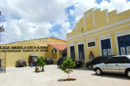 Imagem: Fachada da Casa Amarela