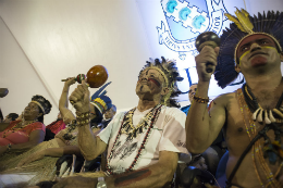 Imagem: Podem concorrer às vagas indígenas pertencentes às etnias Pitaguary, Tapeba, Kanindé, Jenipapo-Kanindé e Anacé (Foto: Jr. Panela/UFC)