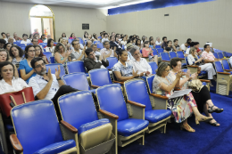 Imagem: Auditório da Reitoria recebe ex-perseguidos políticos, parentes e demais interessados no período da Ditadura Militar brasileira (Foto: Ribamar Neto)