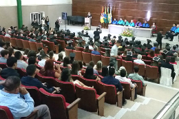 Imagem: Um total de 60 estudantes colou grau em Sobral (Foto: Divulgação)