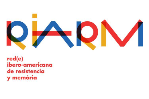 Imagem: sobre o fundo branco, as letras RIARM nas cores vermelha, azul e amarela. Abaixo, em vermelho, o significado por extenso da sigla RIARM