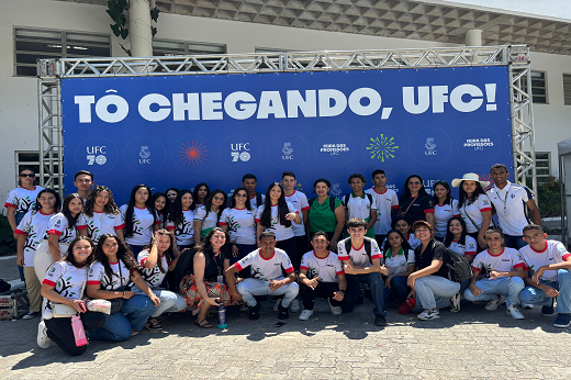 Estudantes da Escola do PRECE participaram este ano da Feiras das Profissões da UFC (Foto: PRECE)